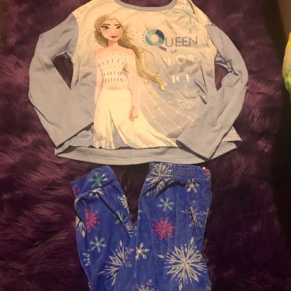 Frozen 2 pajamas ❄️☃️